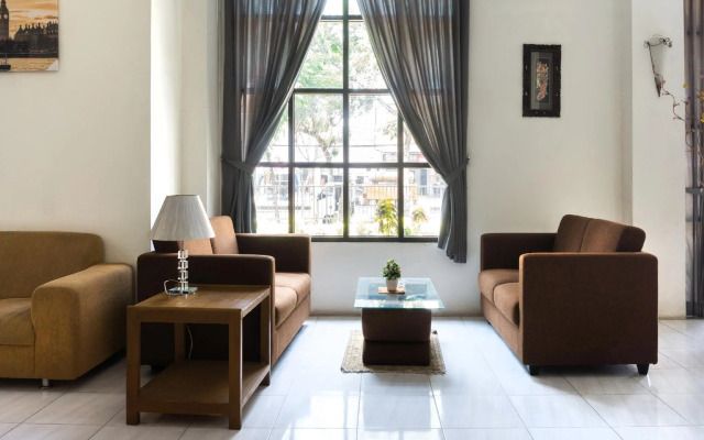 OYO 3803 Hotel Wonojati Syariah Malang