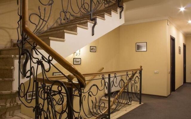 Kope Hotel