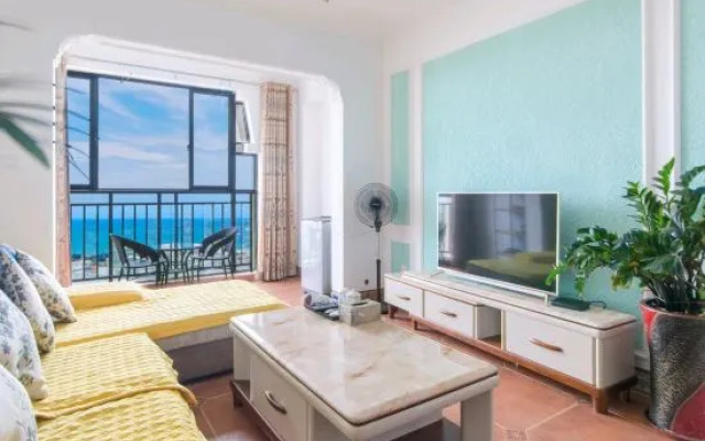 First sea view holiday apartment