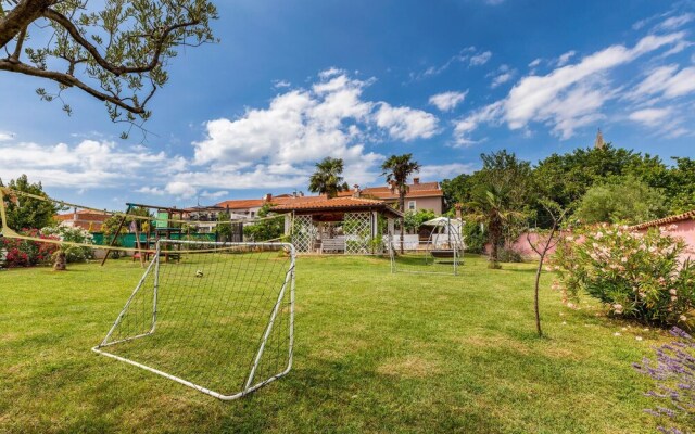 Nice Home in Kastelir With Wifi and 3 Bedrooms