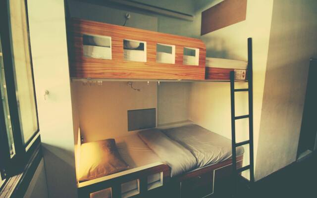 The Hive Hatyai Hostel