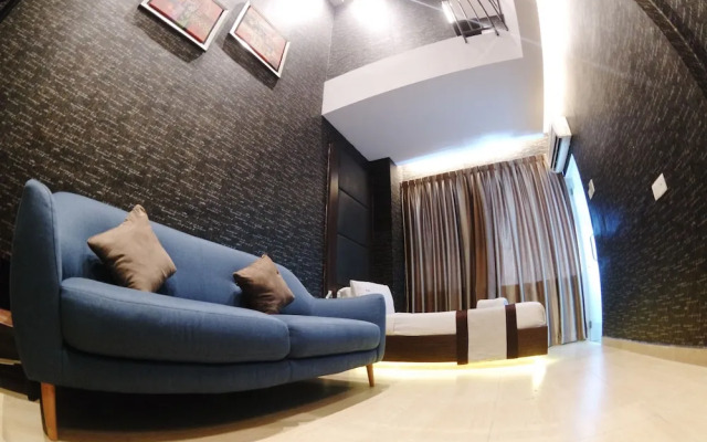 HereHotel Dormitory