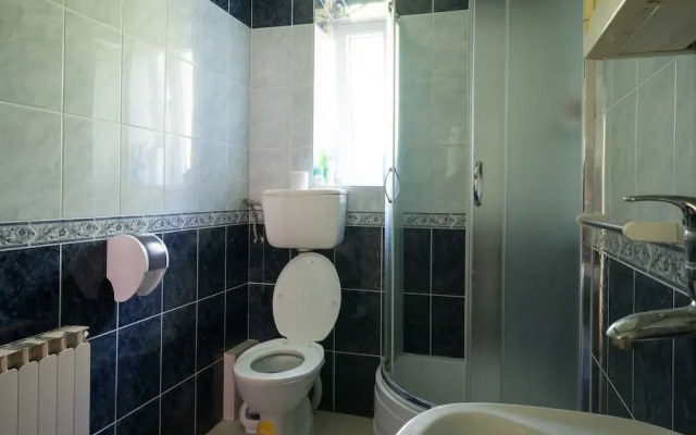 Holiday Home Pozitiva