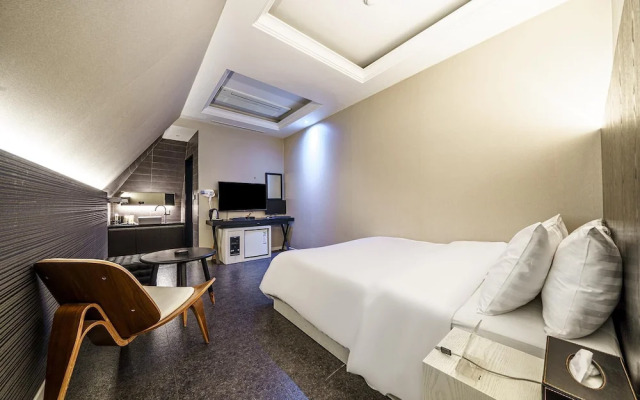 Pyeongchon Hotel Avenue 186