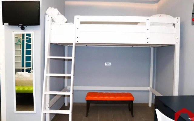 Vulkan Capsule Hostel