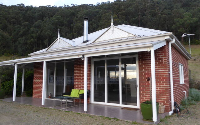 Deloraine Homestead