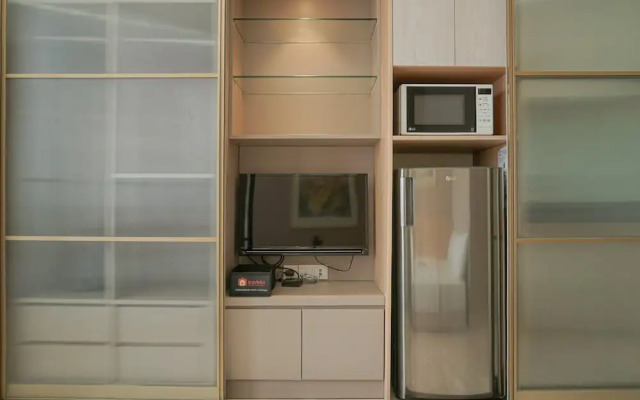 Fabulous Menteng Park Studio Apartment