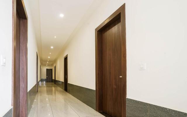 Pop 91505 Airport Hotel