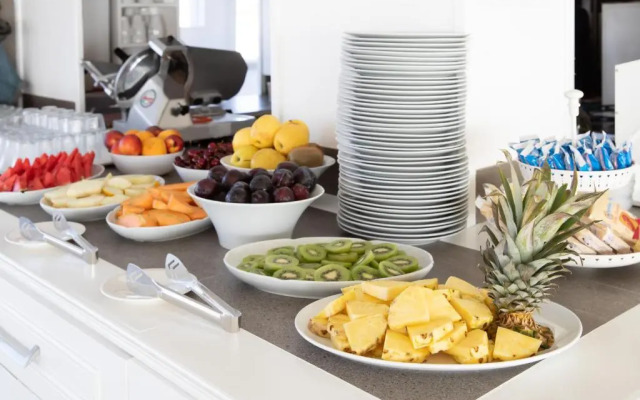 Bianco Riccio Suite Hotel