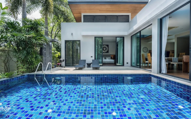 Baan Bua Bt17 By Villacarte