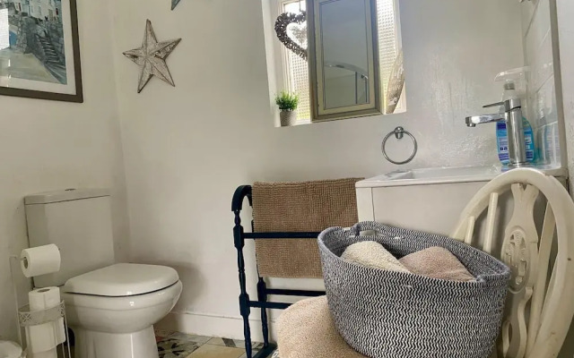 Ballygally Seaview and Garden 1 Bedroom Hideaway