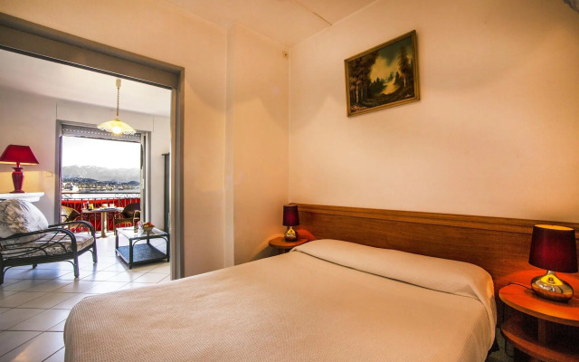 Le Dauphin Hotel