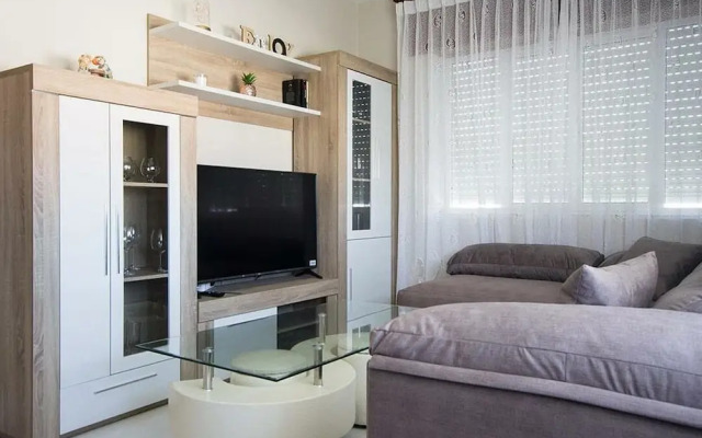 107693- House in Carnota