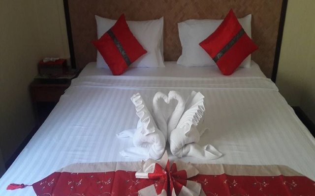 Patong Rose Guesthouse