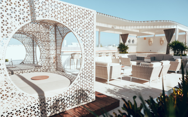 Antera Hotel & Residences