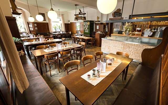 Hotel & Brauerei-Gasthof Neuwirt