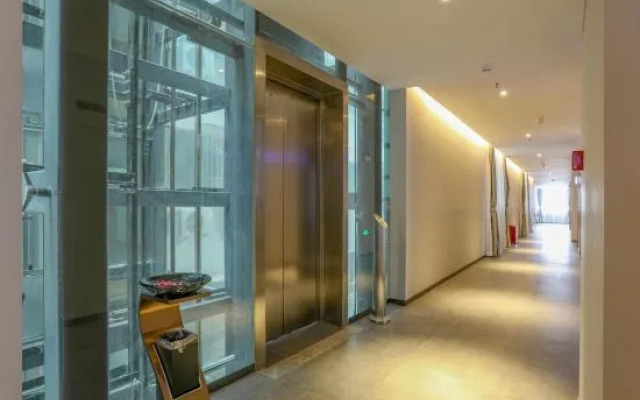 Woqu Service-Style Apartment (Shenzhen Liuxiandong)