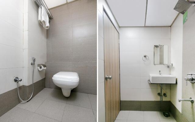 OYO 76447 Hotel Hill Park