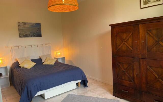 Appartement Meschers-sur-Gironde, 3 pièces, 6 personnes - FR-1-71-81