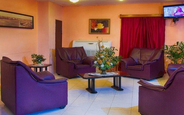Hotel Bruzon