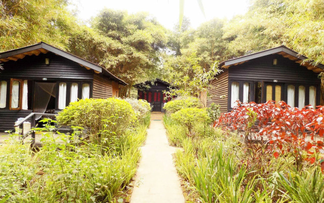 Octagon Lodge