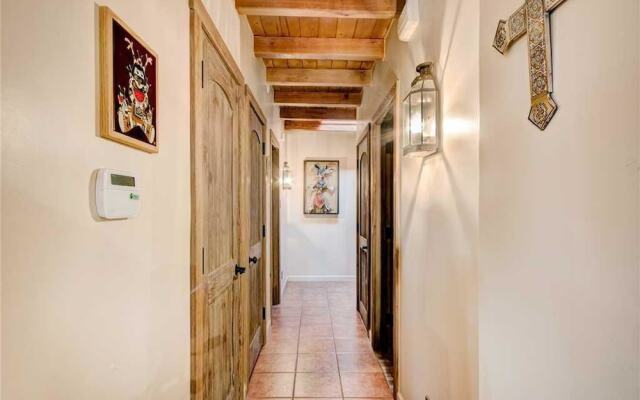 Plaza Splendor - Three Bedroom Home