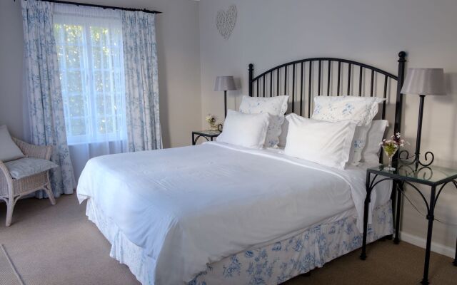 White Lodge Constantia Guest House