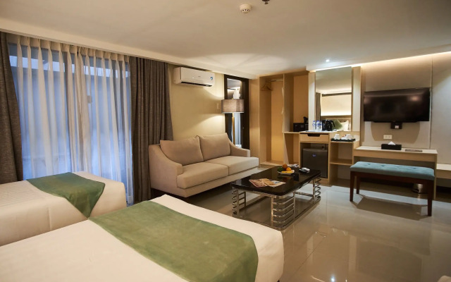 J7 Hotel Iloilo