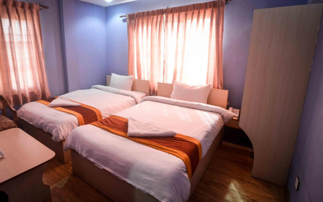 OYO 789 Hotel Shivam Plaza