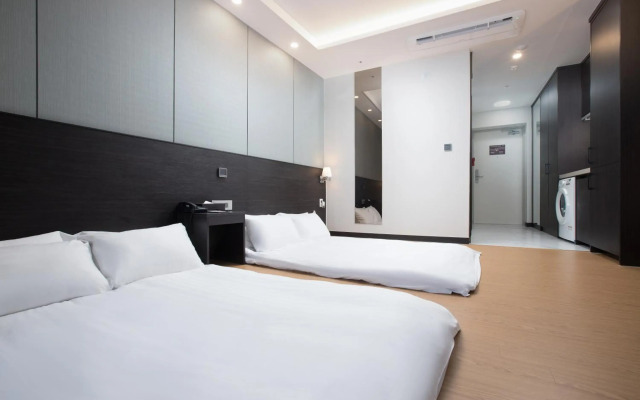 Utop Marina Hotel & Resort
