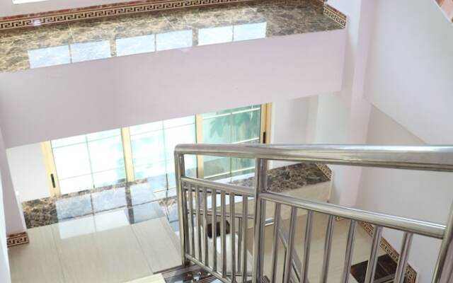 Mount Usambara Hotel
