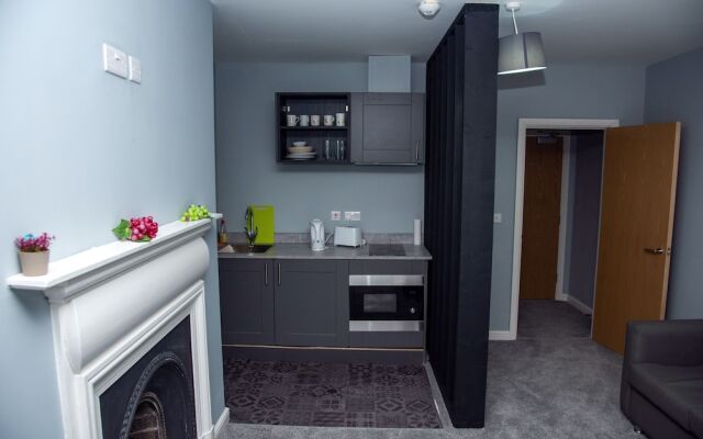 Piccadilly Apartments & Offices