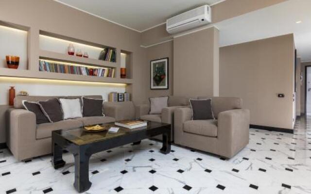 Suzzani Halldis Apartment