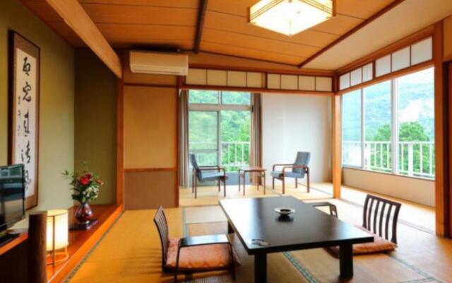 Unzen Iwaki Ryokan