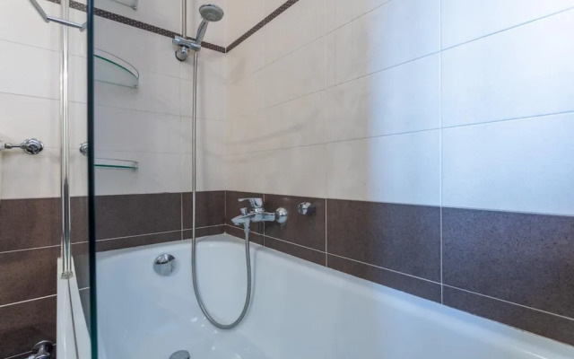 Perla Apartment With Garden by Wonderful Italy