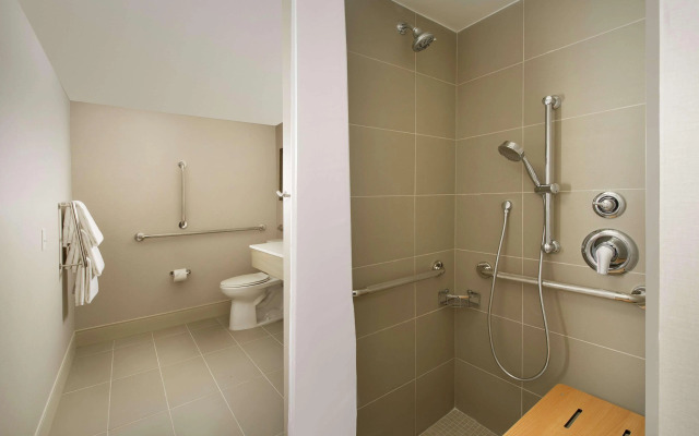 Hilton Garden Inn Miami South Beach