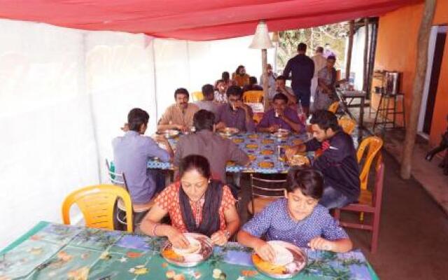 8 members groupstay@kodai