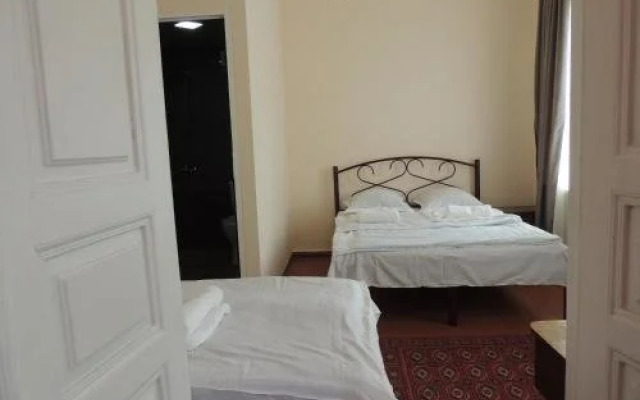 Taliko Guest House