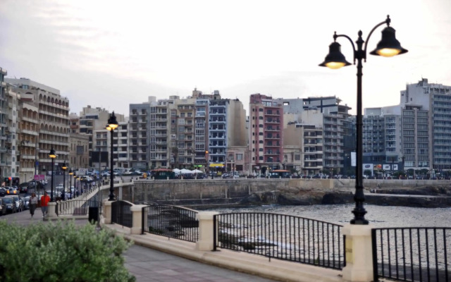 Sliema Chalet Hotel