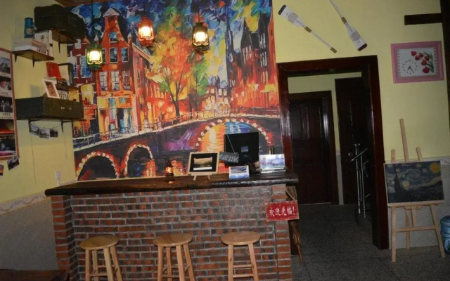 Maple Leaf Inn