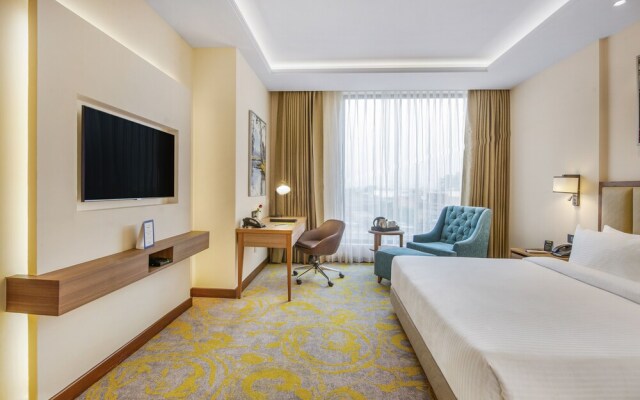 Golden Tulip Jalandhar