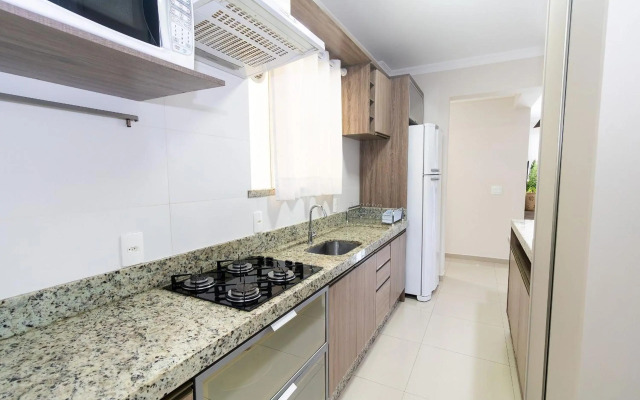 450 - Excelente 3 quartos em Bombas