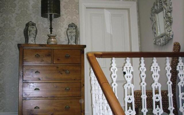 Appin Guest House