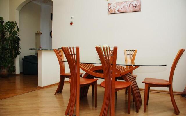 Premium Rent in Kiev Centre - Kiev