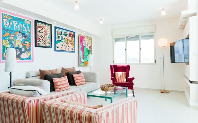Amazing Penthouse Sea view 50M to Beach