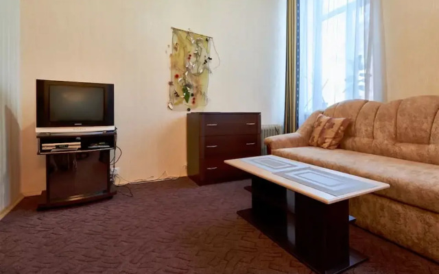 Home-Hotel Yaroslavskaya 15-23
