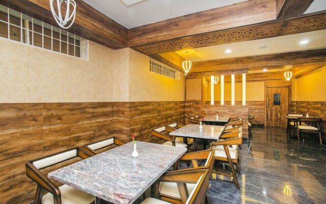 OYO 26188 Domus Atithyam