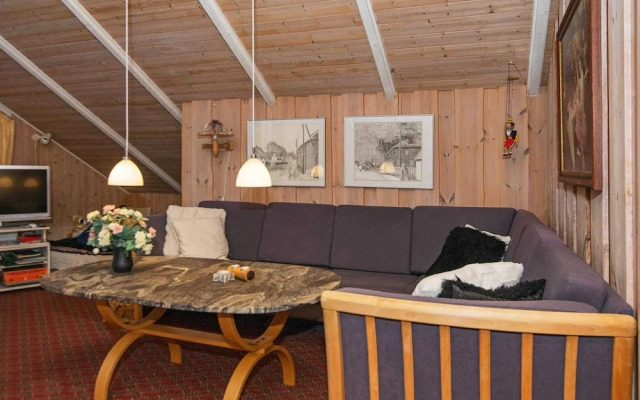 8 Person Holiday Home in Hemmet