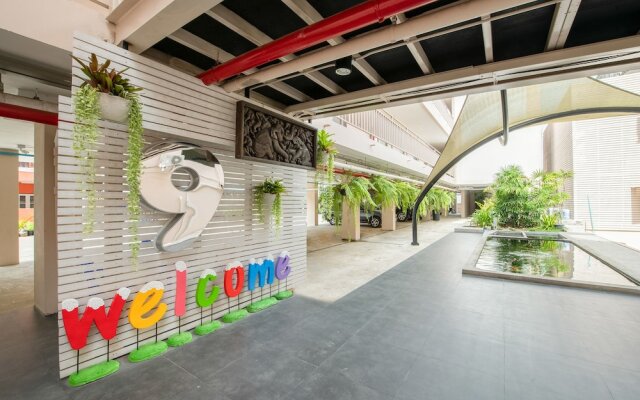 Sattahip 9 Boutique Hotel OYO Rooms
