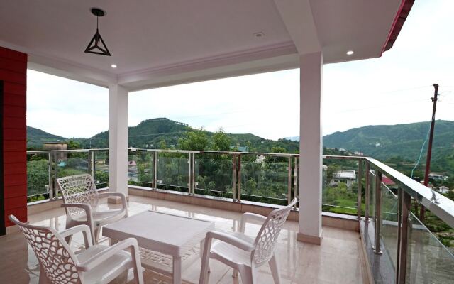 OYO 17063 Home Spacious 3BHK Naukuchiatal